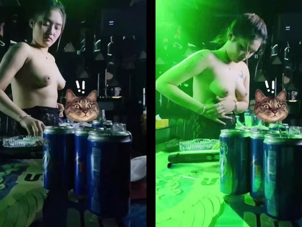 Cuối tuần đi hát khỏa thân cùng anh em